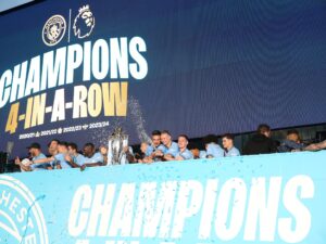 أبطال ومتأهلون للمسابقات القارية وهابطون للدرجة الثانية.. ملخص موسم الدوريات الكبرى