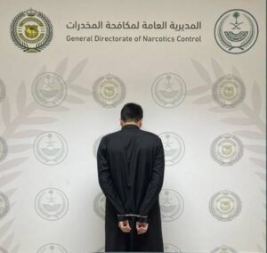 «مكافحة المخدرات» بالجوف تقبض على شخص لترويجه مادة الحشيش المخدر