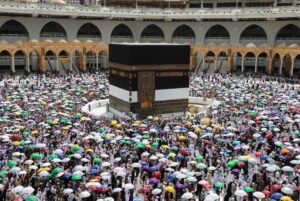 «الصحة» تدعو الراغبين في الحج إلى أخذ واستكمال جرعات التطعيمات