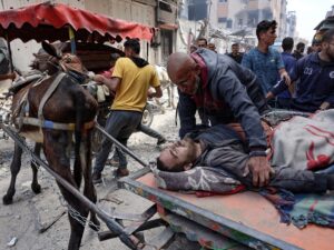 عشرات الشهداء في جباليا و650 ألفا ينزحون من رفح