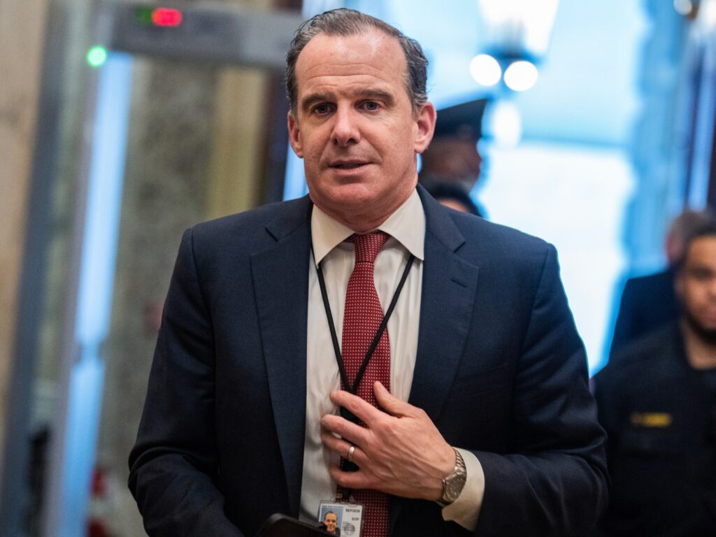 أكسيوس: أميركا أجرت محادثات غير مباشرة مع إيران لتجنب التصعيد بالمنطقة