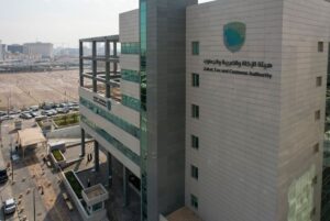 هل يسمح بدخول مقبض مسدس من الخشب أو البلاستيك إلى المملكة؟.. الزكاة والجمارك توضح