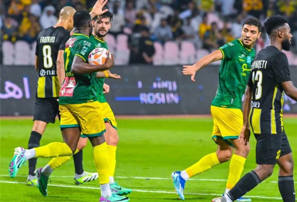 التعادل يحسم مواجهة الخليج والاتحاد