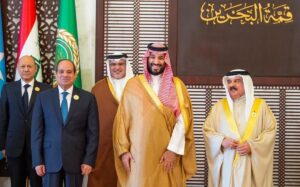بالصور.. ولي العهد يلتقي عددا من القادة العرب على هامش قمة البحرين