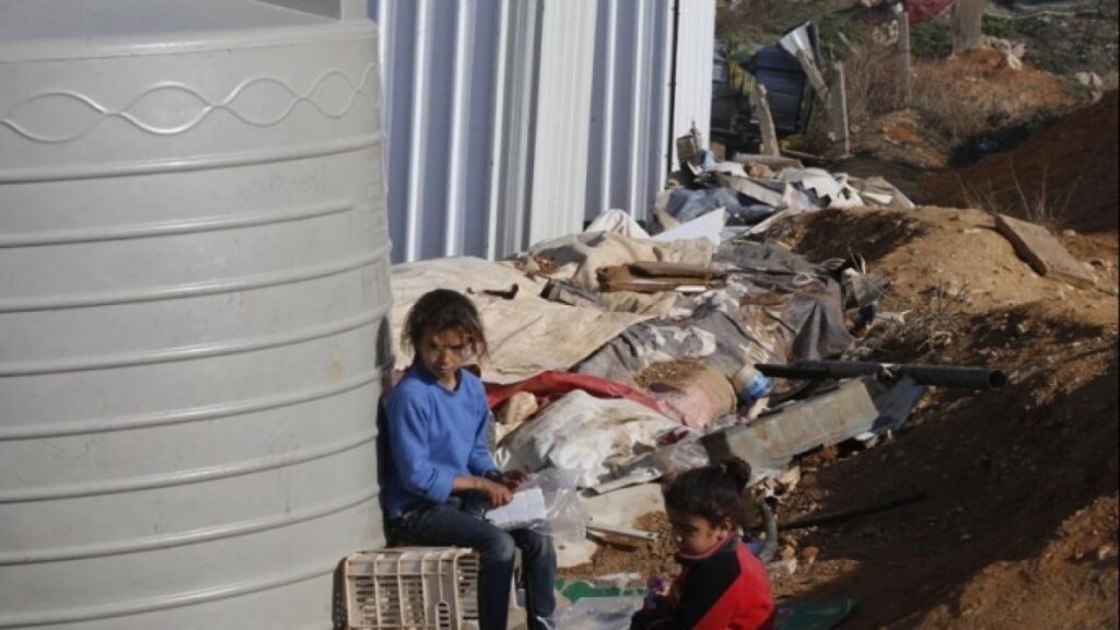 البنك الدولي: لبنان يشهد زيادة الفقر.. وصندوق النقد يحذر من تفاقم الأوضاع