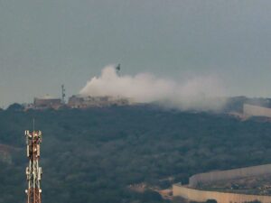 حزب الله يستهدف جنودا إسرائيليين والاحتلال يتدرب على عمليات هجومية