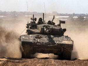 مئات الأمتار من مصر.. تفاصيل اجتياح الجيش الإسرائيلي لفيلادلفيا