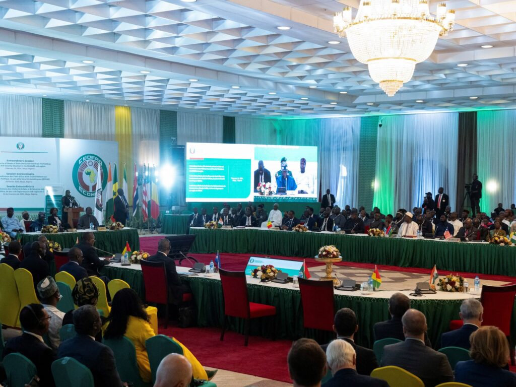 قوة مشتركة لمكافحة “الإرهاب”.. بماذا تختلف مبادرة إيكواس عن سابقاتها؟