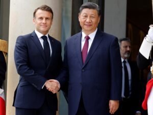 هل تنجح زيارة رئيس الصين لفرنسا في تخفيف التوترات التجارية مع أوروبا؟