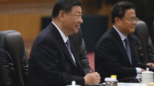 شي جين بينغ يؤكد أن الصين مستعدة لتحديث الممر الاقتصادي مع باكستان