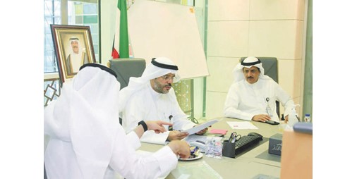 وكيل الشؤون استقبل المراجعين بالنيابة عن الوزيرة