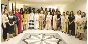 لو فليشر: نهدف إلى توفير منصة للنساء الموهوبات والمؤثرات