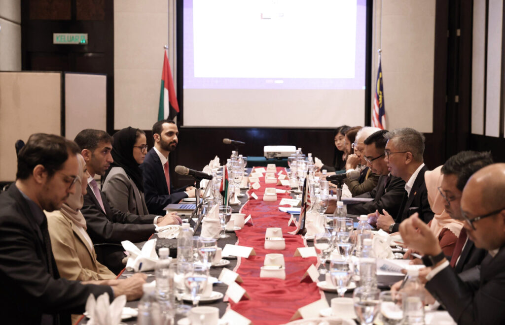 4.7 مليارات دولار حجم تجارة الإمارات وماليزيا 2023