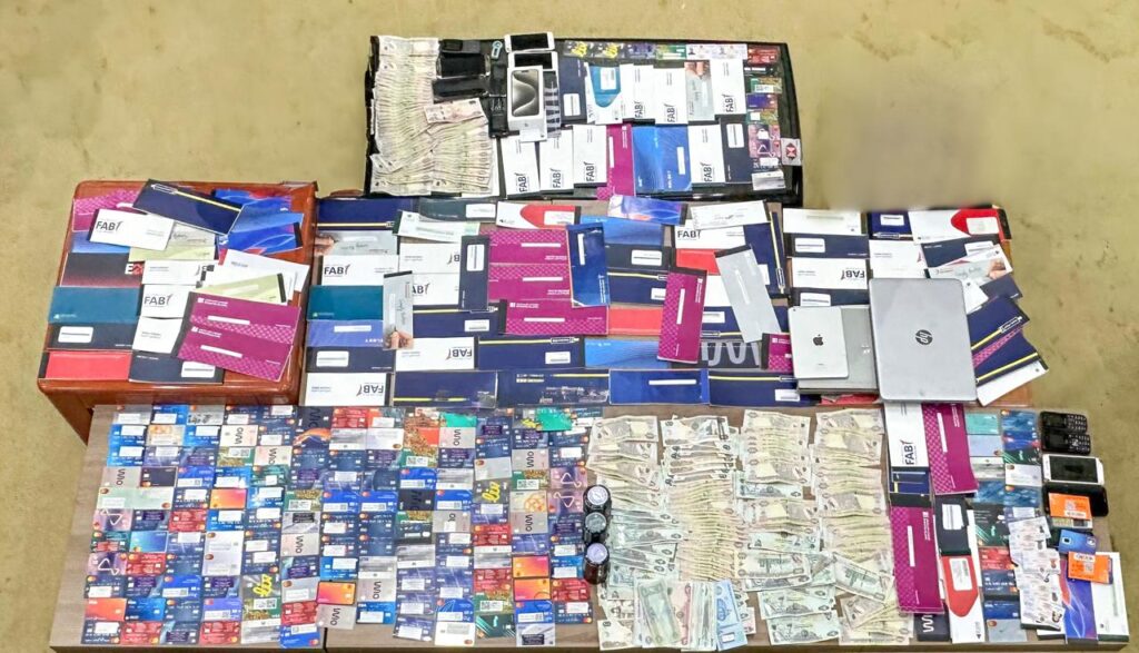 العملية “173”.. شرطة الشارقة تضبط 5 أشخاص يديرون شبكة إجرامية من خارج الدولة