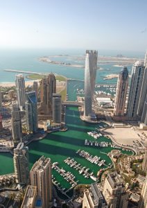 2.38 مليار تصرفات عقارات دبي في يوم