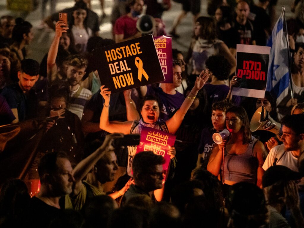 إحصاء إسرائيلي: أكثر من ثلث المحتجزين في غزة لقوا حتفهم