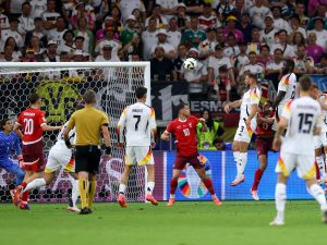 شاهد.. ألمانيا تحسم الصدارة بتعادل مثير مع سويسرا والمجر تهزم أسكتلندا