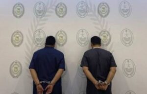 «مكافحة المخدرات» بالجوف تقبض على شخصين لترويجهما 21,974 قرصا من مادة الإمفيتامين