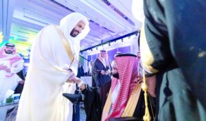 الصمعاني يدعو خريجي المركز العدلي إلى الممارسة المهنية الشغوفة