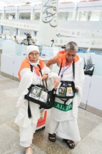 «صور الحجاج» تُنهي ضياع الحقائب