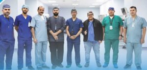 حاجة مغربية سبعينية تستعيد القدرة على المشي بعد استبدال مفصل الورك بتجمع مكة الصحي