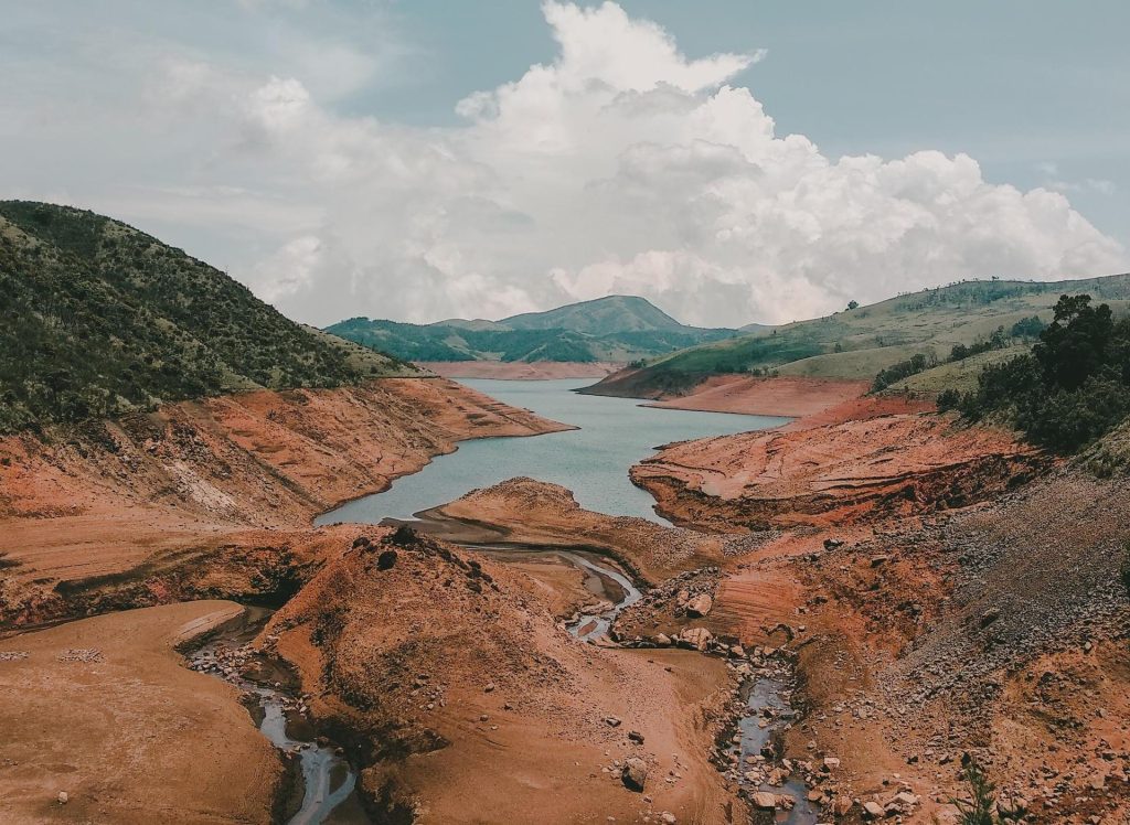 دراسة: تغير المناخ قد يجعل المياه الجوفية غير صالحة للملايين بحلول عام 2100