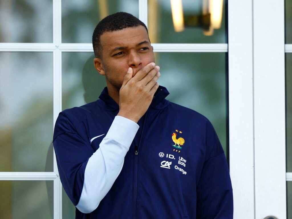 مبابي “القائد” يتمنى التتويج بلقب أمم أوروبا