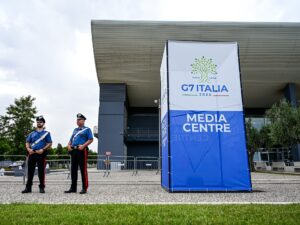 “مكدسون كالفئران”.. 2600 شرطي يؤمّنون قمة مجموعة السبع