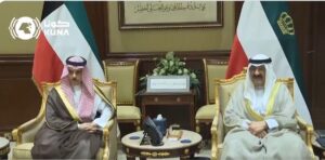 أمير الكويت يستقبل وزير الخارجية خلال زيارته الرسمية للبلاد
