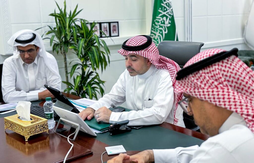 أمين الحدود الشمالية يناقش خطة تفعيل خدمة تصريح ذبح الأضاحي مع رؤساء البلديات