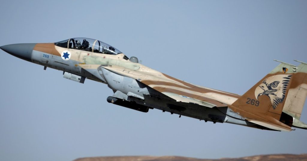 أكبر عضوين ديمقراطيين بالكونغرس وافقا على صفقة أسلحة ضخمة لإسرائيل