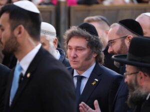 رئيس الأرجنتين ينسحب من لقاء يضم ممثلا عن فلسطين