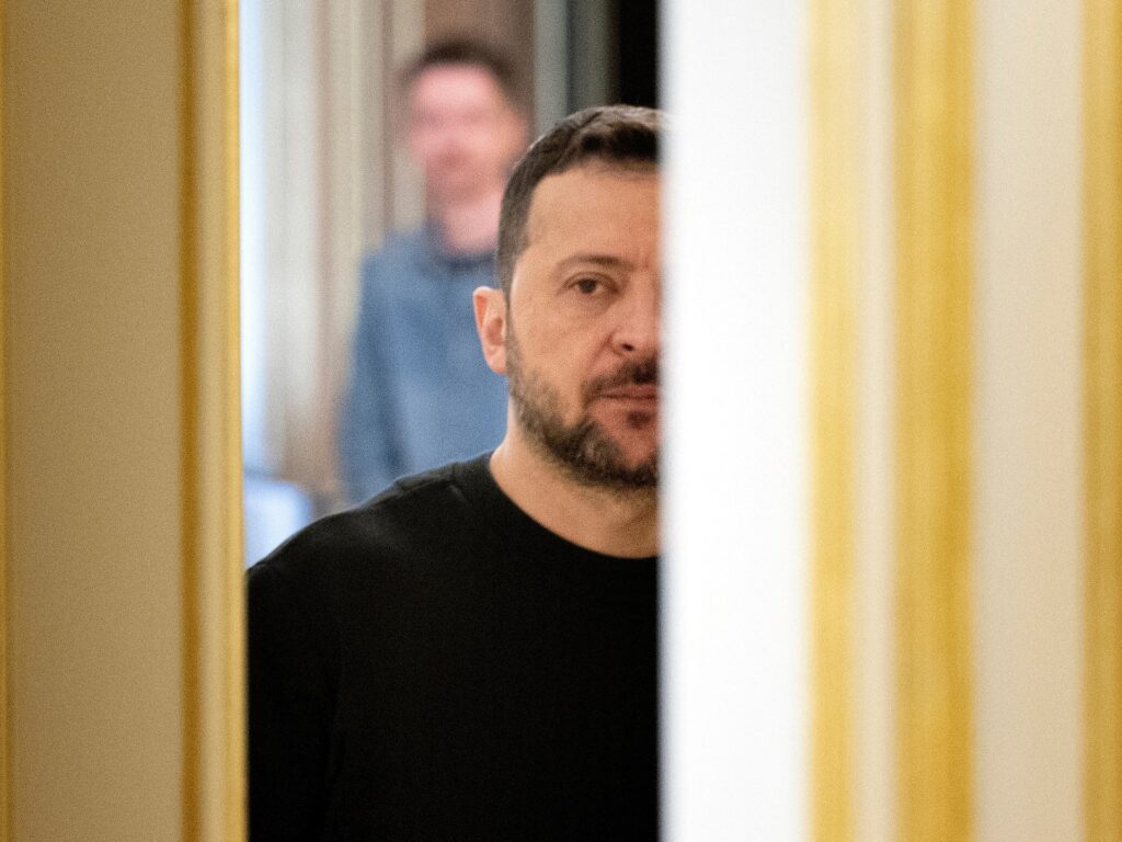 هل يستسلم الغرب لشروط روسيا لإنهاء الحرب على أوكرانيا؟