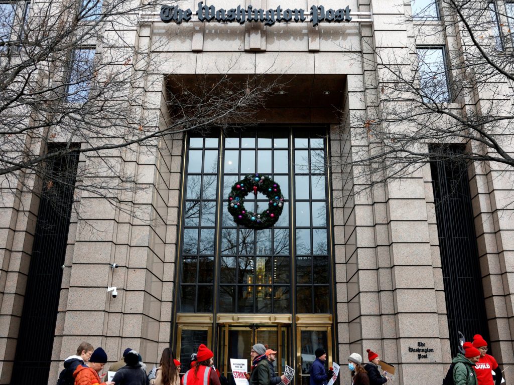 “غرفة أخبار ثالثة”.. هدف مثير لمدير واشنطن بوست الجديد