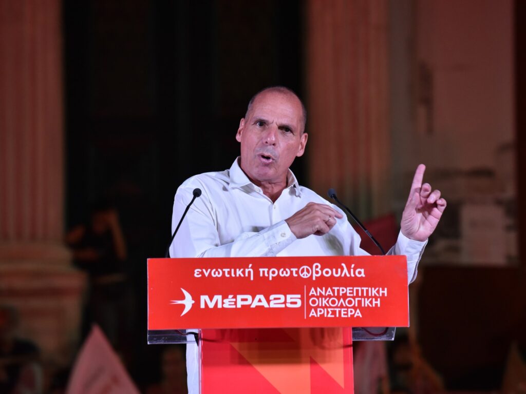 يانس فاروفاكيس .. ضمير أوروبا وصاحب سرديتها المتضامنة مع غزة