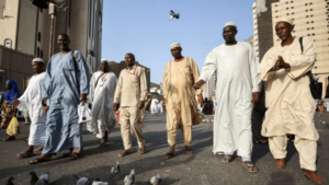 24 ألف فرصة حج شاغرة.. ماذا حال بين السودانيين وبيت الله الحرام؟