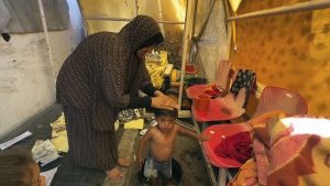 تقرير: إسرائيل تستخدم الماء كسلاح حرب في غزة والفلسطيني يحصل على أقل من 5 لترات يوميا