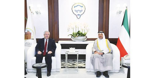 محافظ الفروانية بحث الموضوعات ذات الاهتمام المشترك مع السفير المصري