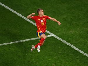 6 لاعبين في قائمة الهدافين.. يويفا يوضح قاعدة الحذاء الذهبي في يورو 2024