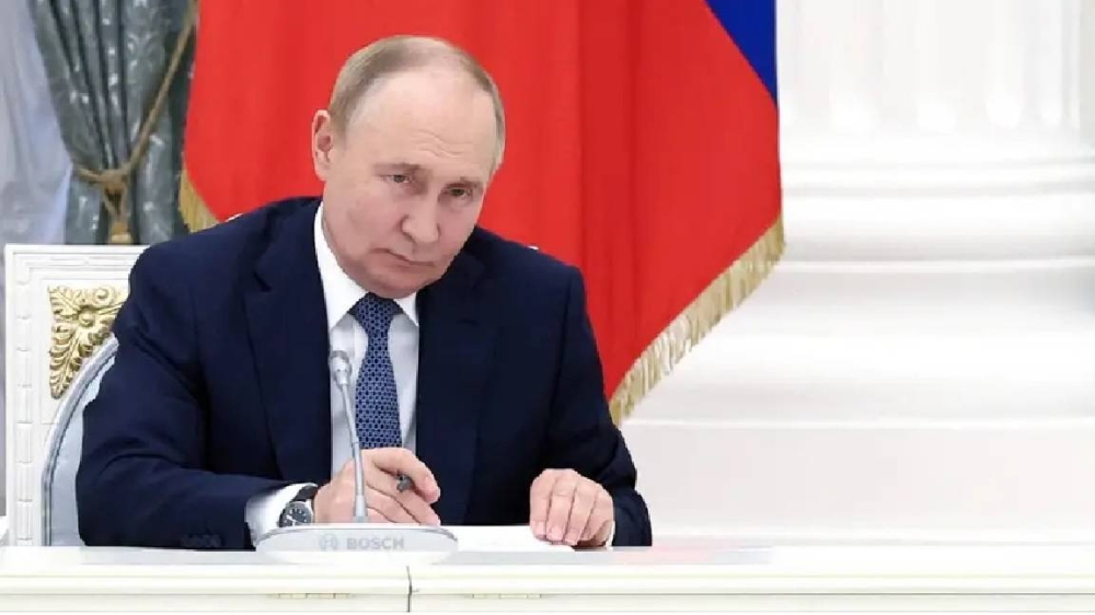 بوتين يهدد بالنووي ويحذر من نشر صواريخ أمريكية في أوروبا