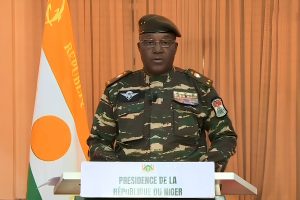 رئيس النيجر يوضح أسباب انقلابه على بازوم