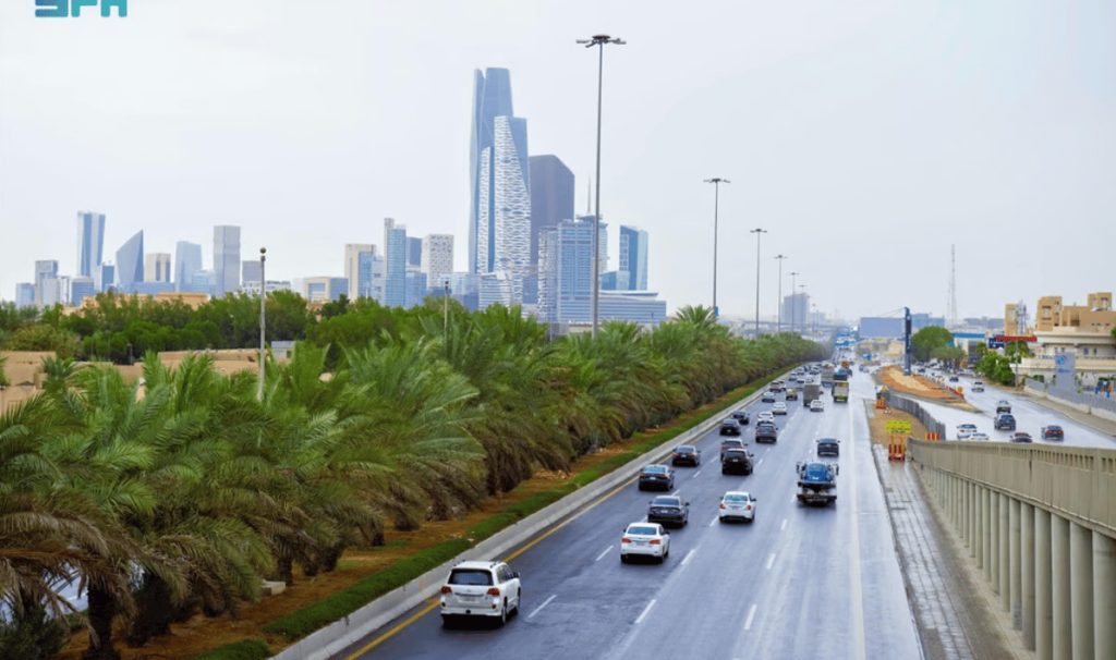 طقس الإثنين.. توقعات بهطول أمطار رعدية مصحوبة برياح وزخات من البرد على عدة مناطق