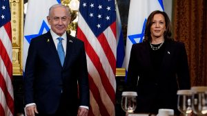 إعلام إسرائيلي: صدمة من لهجة هاريس ونتنياهو يعلم أن حماس لن تُهزم