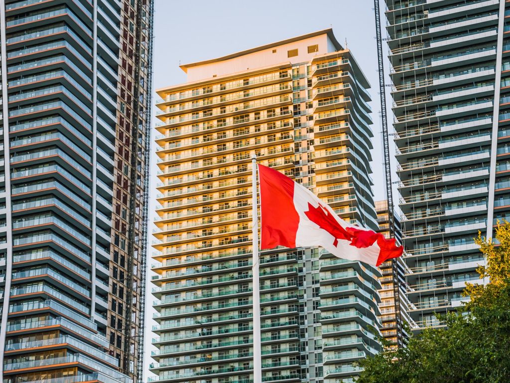 غلاء غير مسبوق.. أزمة الإسكان في تورنتو الكندية تثقل كاهل أبنائها