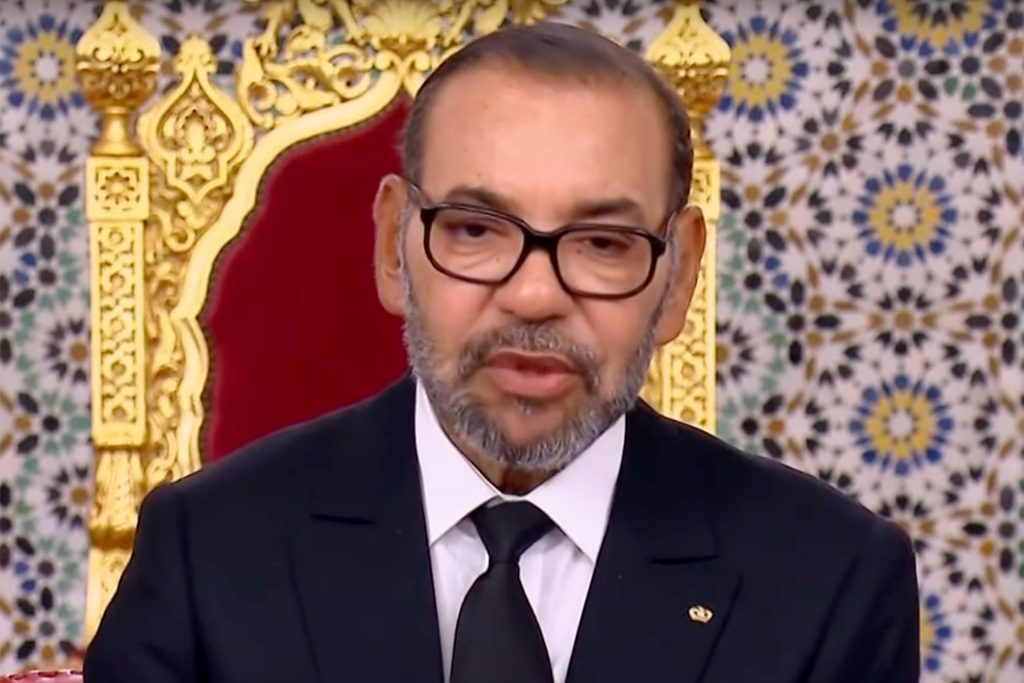 ملك المغرب يعفو عن سجناء بينهم صحفيون ومدانون بالإرهاب