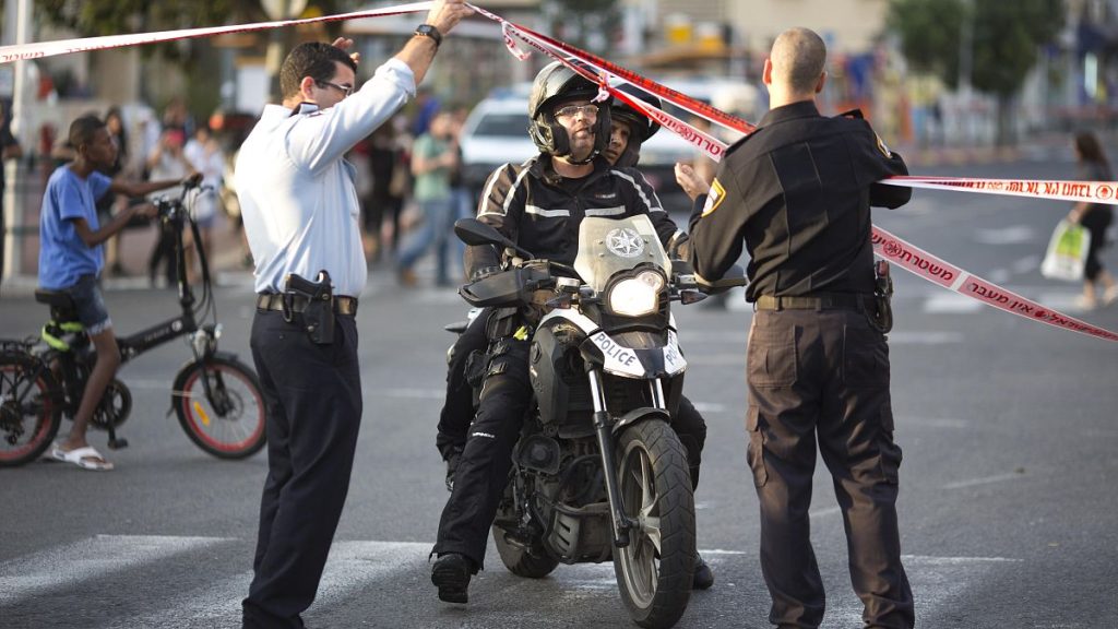 مقتل مسنَّين وإصابة شخصين في هجوم طعن بإسرائيل