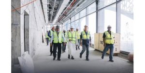 مدير عام الصندوق الكويتي للتنمية قام بجولة تفقدية لمشروع مطار المالديف
