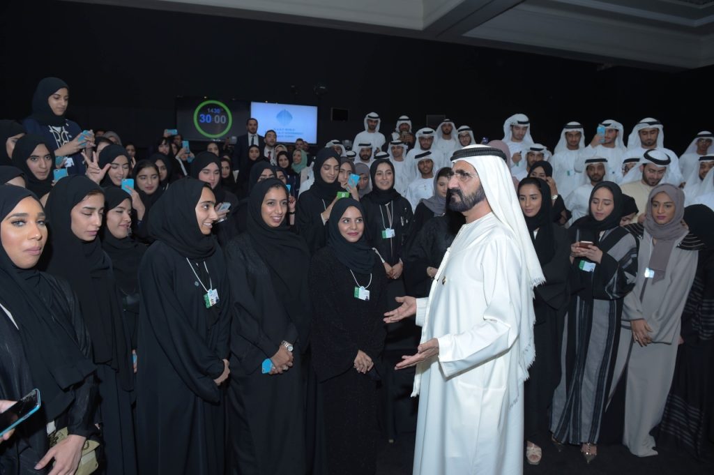 المرأة الإماراتية نموذج ملهم في تحمّل المسؤولية وشريكة في صنع الحاضر والمستقبل