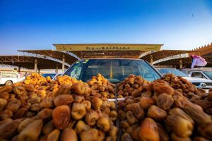 أكثر من 50 صنفاً في كرنفال بريدة للتمور