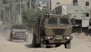 الاحتلال يُصعِّد.. اقتحامات في الضفة وغارات في غزة